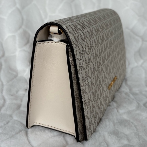 Michael Kors Jet Set Medium Signature Logo Crossbody Bag - Picture 4 of 12